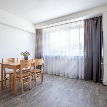 Apartmany A Studia Zamecky Park Litvinov Ngoại thất bức ảnh
